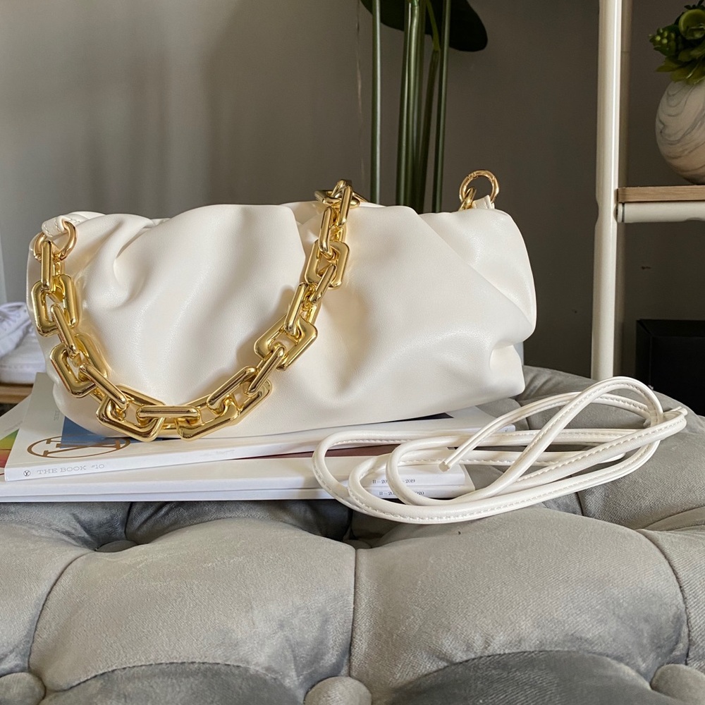 Cloud Bag with Chain
